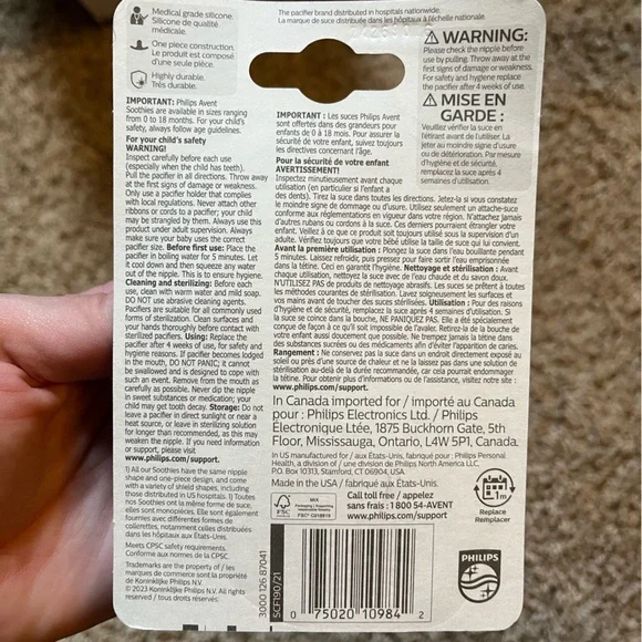 Philips Avent Newborn Gift Set - Natural Feeding w/ 2pk Soothie Pacifier - Picture 6 of 8